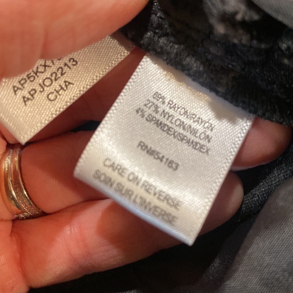 Andrew Marc Grey Pants - Picture 4 of 4